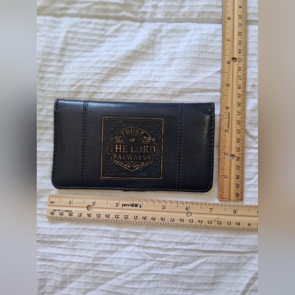 Christian Wallet - Picture 3 of 6